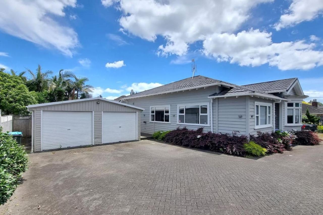 Central Auckland 5-Bedroom Villa With Free Parking ภายนอก รูปภาพ
