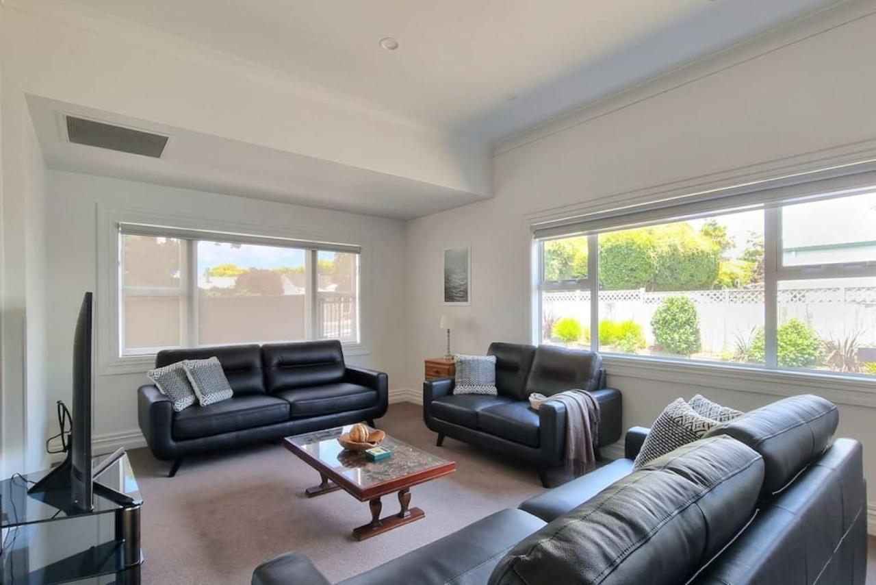 Central Auckland 5-Bedroom Villa With Free Parking ภายนอก รูปภาพ