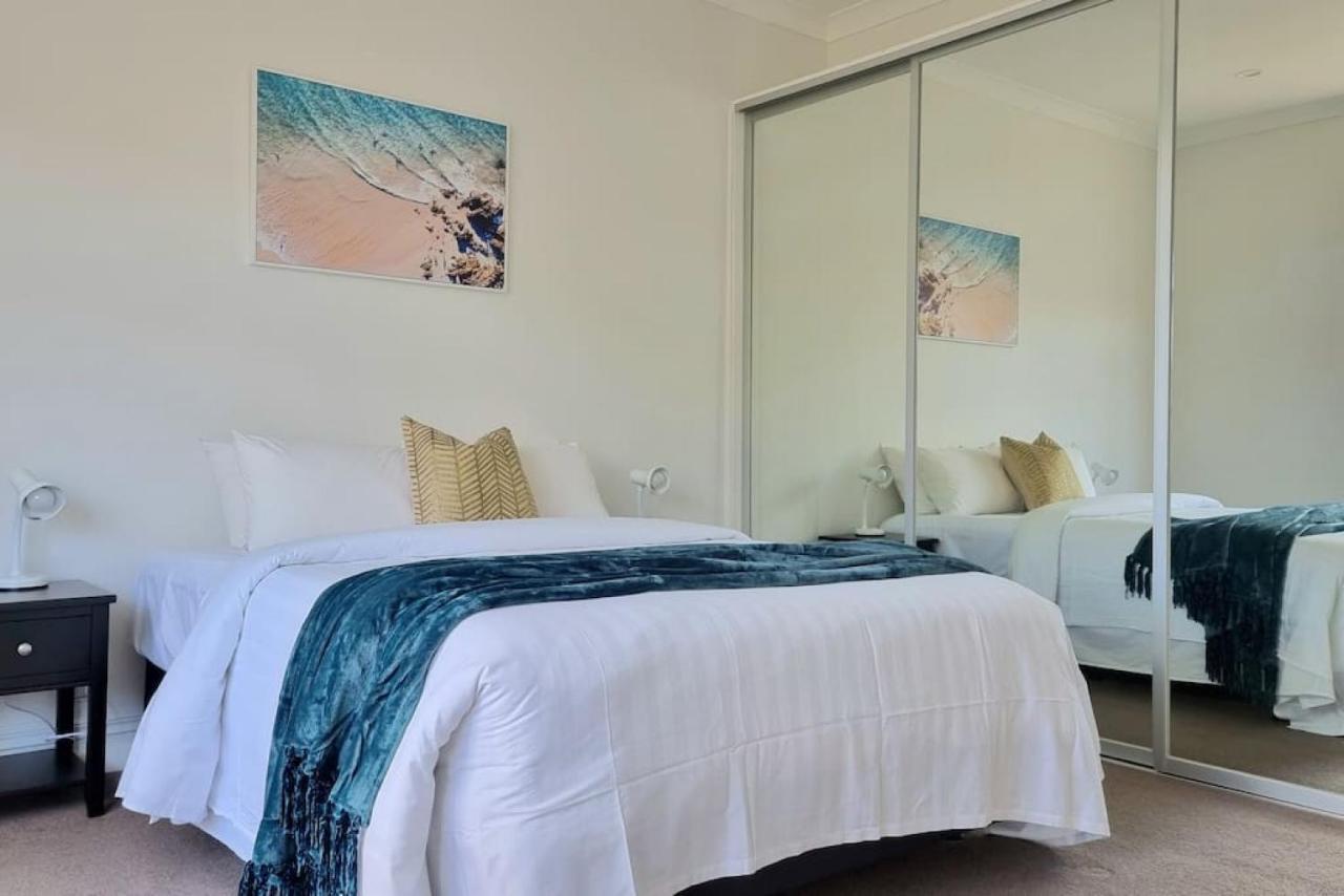 Central Auckland 5-Bedroom Villa With Free Parking ภายนอก รูปภาพ