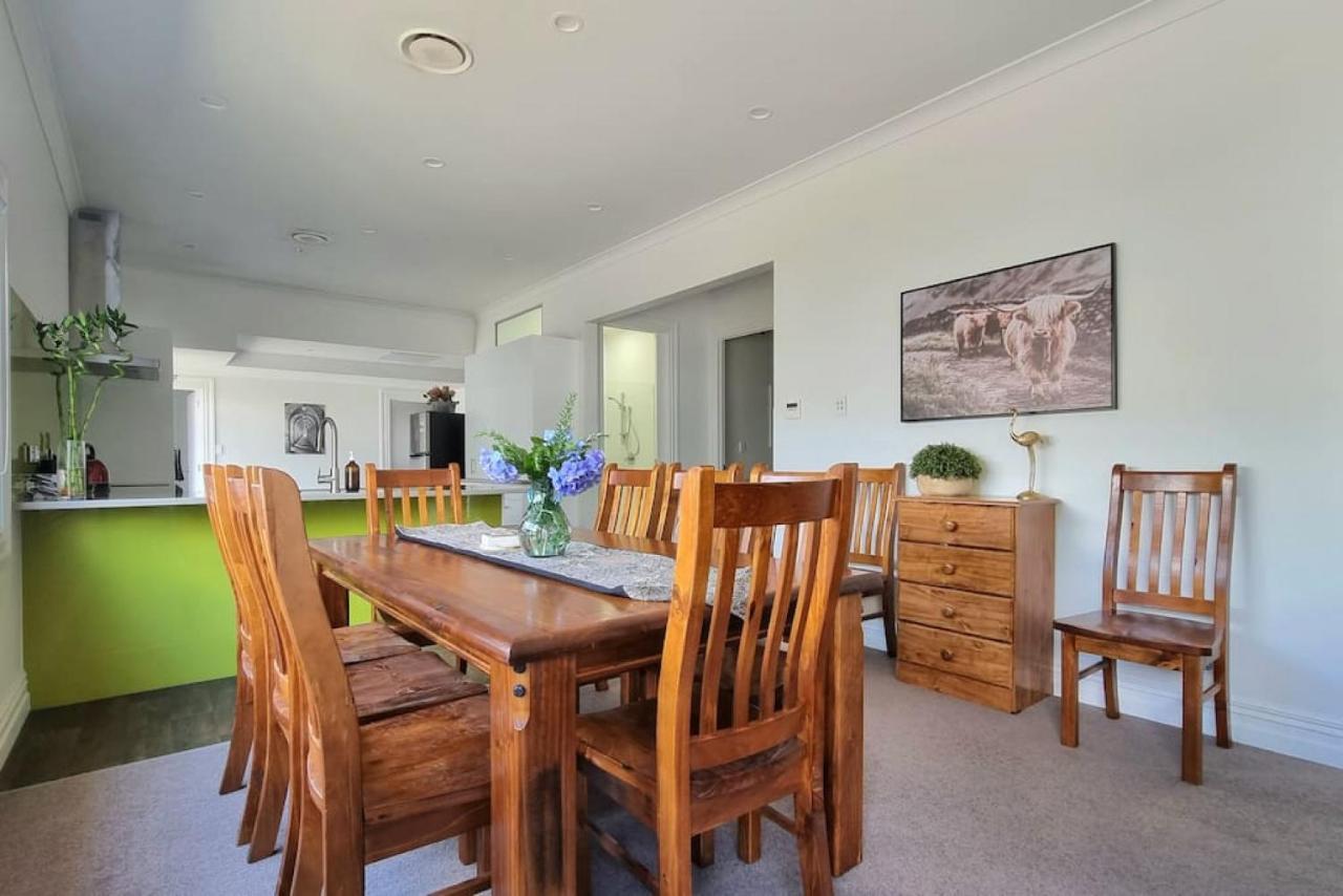 Central Auckland 5-Bedroom Villa With Free Parking ภายนอก รูปภาพ